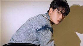 文彬。（圖／翻攝自NAVER POST）