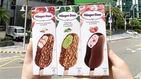 囤貨趁現在，萊爾富自4月24日至4月28日限時5天，祭出超商獨家，售價115元的「哈根達斯指定雪糕買3送3」優惠活動。（圖／超商業者提供）