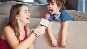 常有家長詢問思比：家中孩子講話不清楚該怎麼辦？其實，無論是小孩或大人，當前不只是資訊爆炸時代，隨著線上影音與實體活動愈趨多元重要，「表達力」更是求學或職涯中能否脫穎而出的關鍵能力之一