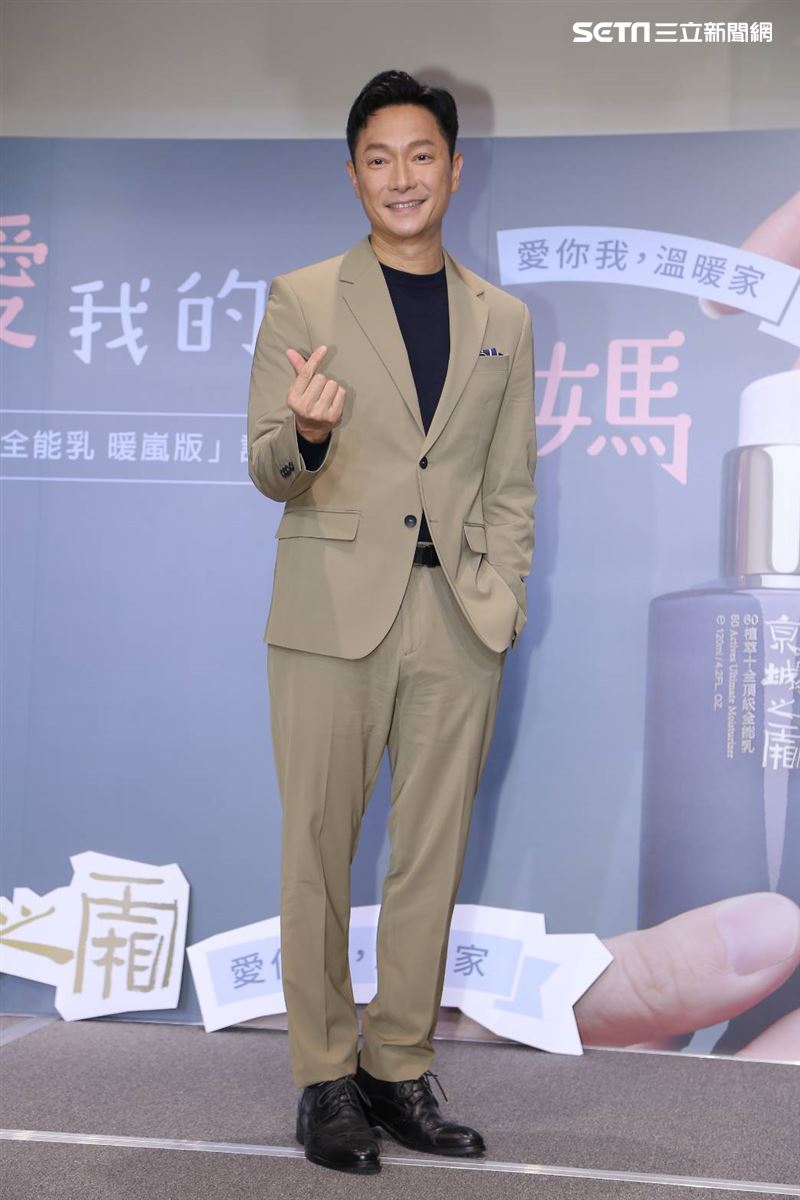 謝祖武和牛爾老師出席保養品活動。 （圖／記者楊澍攝影）