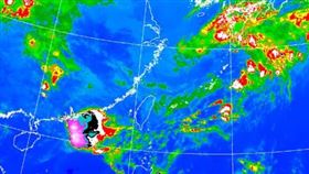 專家揭「週末降雨熱區」！2地陽光露臉　下波變天時間曝光。（圖／翻攝自中央氣象局）