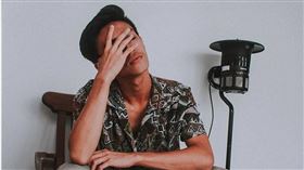 塔羅牌老師艾菲爾說，20日開始水逆，可能會感到諸事不順。（示意圖／Pexels）