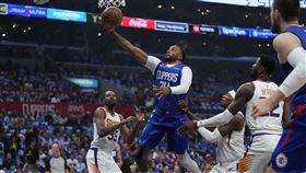 鮑威爾（Norman Powell）轟出生涯新高的42分。（圖／美聯社／達志影像）