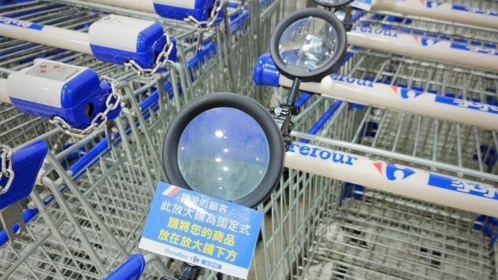 家樂福1設計超暖心　網讚：長輩會買更多