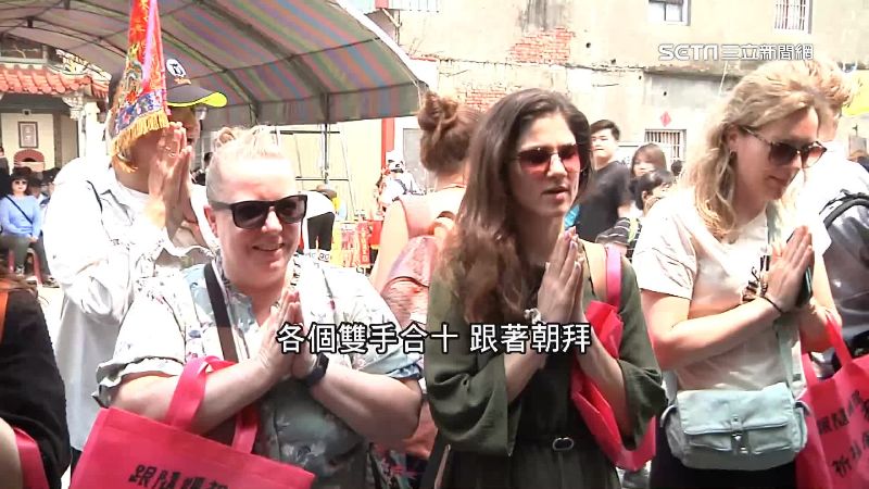 組團體驗大甲媽遶境！歐洲客讚台灣人熱情