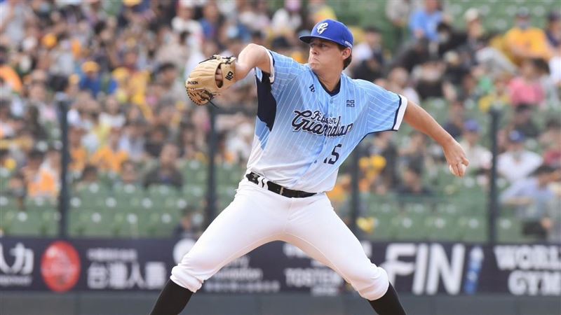 台職頂級左投對決　肯特比德保拉更長局數