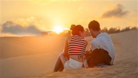 情侶，夫妻，戀人，愛情，（圖／翻攝自PIXABAY）