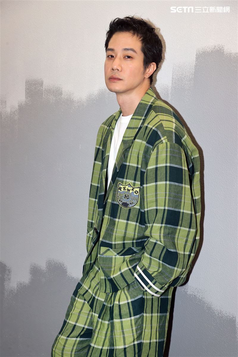 薛仕凌三立新聞網專訪。（記者邱榮吉/攝影）