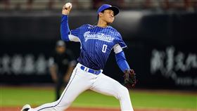 富邦悍將新秀黃保羅初登板。（圖／富邦悍將提供）