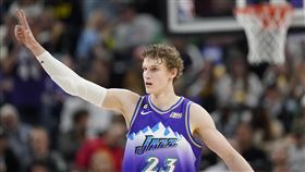 ▲爵士馬卡南（Lauri Markkanen）獲選年度最佳進步獎。（圖／美聯社／達志影像）