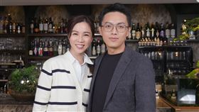 林君陽（左）、謝盈萱合作《人選之人 - 造浪者》（MOMOTV提供）