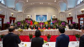蔡英文總統今（25）日贈勳暨國宴宴請瓜地馬拉共和國總統賈麥岱。（圖／總統府提供)
