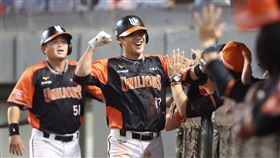 統一獅陳鏞基久違開轟。（圖／統一獅提供）