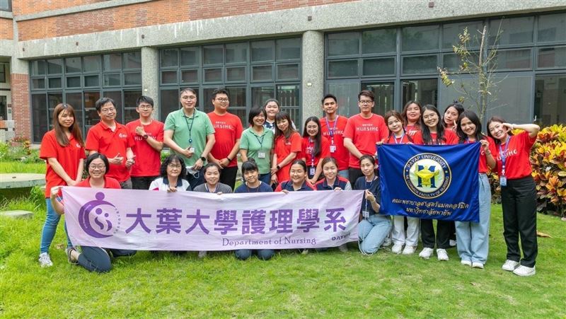 永信社福攜手大葉大學把教室移到香草花園