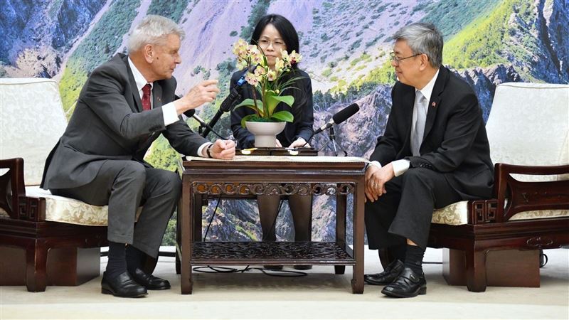 接見李察　陳建仁盼台法在這些領域合作
