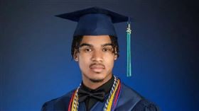 美國／打破金氏世界紀錄！美最強高中生獲125所大學錄取　目標突破「3億獎學金」（圖／翻攝自推特）