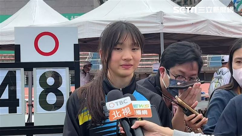 最強國中生再寫紀錄！林沛萱跳1米82摘金