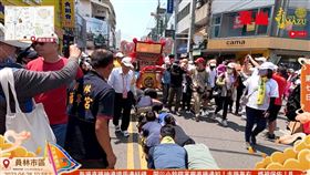 大甲鎮瀾宮，大甲媽，遶境，彰化員林，信徒鑽轎腳，熱昏(圖／翻攝自大甲鎮瀾宮臉書)