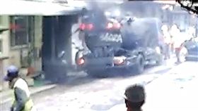 瀝青,新北,橋區公所,民宅,工程車,噴泉