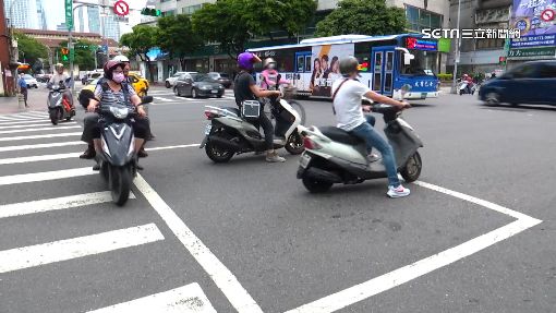 廢除待轉吵翻！投票一面倒、交通部曝原因