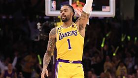 ▲羅素（D'Angelo Russell）投進5顆三分球，攻下全場最高31分。（圖／翻攝自湖人推特）