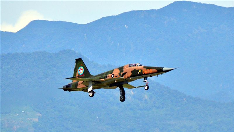 汰除F-5戰機考慮「無人化」應對中共威脅