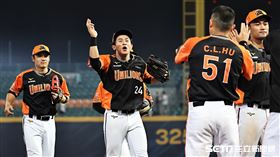 ▲統一獅外野手陳傑憲關鍵助殺，幫助球隊2：1擊敗富邦悍將。（圖／記者劉彥池攝影）