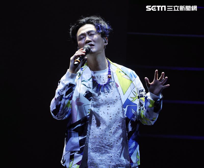 林俊逸「歌之饗宴7 卿親歌聲演唱會」。（記者邱榮吉/攝影）