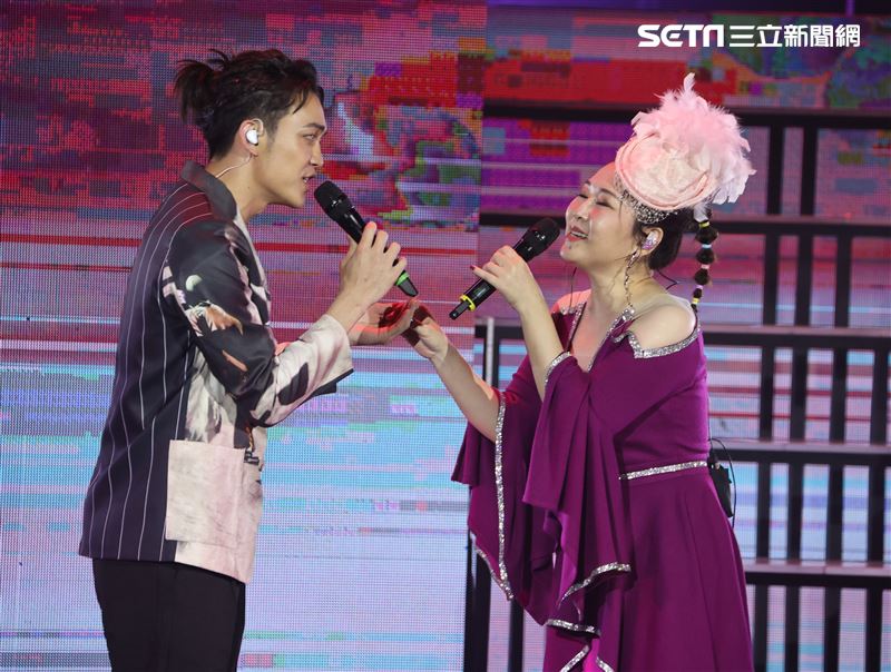 張秀卿、郭忠祐「歌之饗宴7 卿親歌聲演唱會」。（記者邱榮吉/攝影）