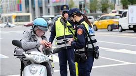 警政署5月1日起開始行人大執法。（圖／翻攝畫面）