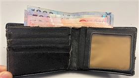 圖／記者王泳竣攝，錢包