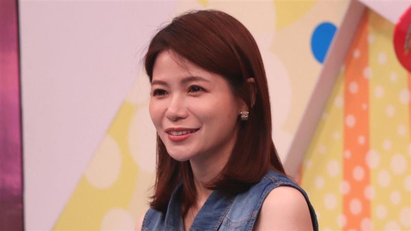 蘿莉塔爆代孕疑雲　控尪雙性戀震驚憲哥