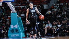 勇士張宗憲成為聯盟史上最年輕完成千分紀錄的球員。（圖／富邦勇士提供）