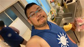 嘲諷猝逝作家　四叉貓秀1照抓出韓粉（圖／翻攝自四叉貓臉書）