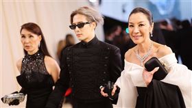 ▲王嘉爾，楊紫瓊。（圖／翻攝自21metgala推特）