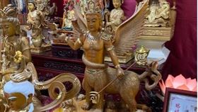 ▲八里萬獸王菩薩。(圖／八里彌聖亞慈惠堂提供)