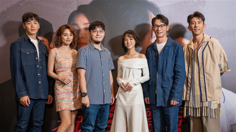 沒和妻報備？修杰楷激吻曾莞婷畫面被卡掉