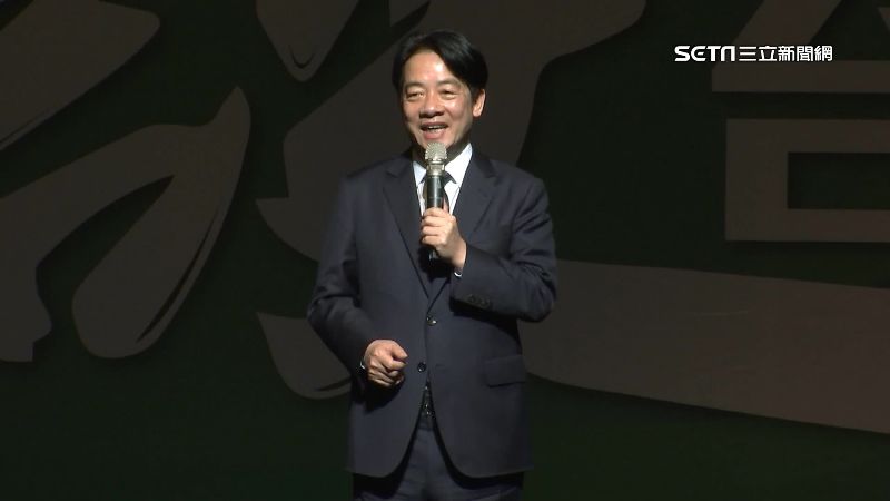 賴清德遇高嘉瑜　笑喊：不能上台唱歌！
