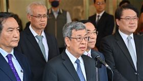 行政院長陳建仁今(3）日下午出席台高檢「『查緝詐欺及資通犯罪督導中心』揭牌典禮」。（圖／行政院提供)