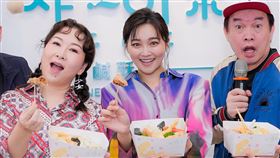 鄭亦真（右起）、梁赫群、康康、張文綺、張秀卿、台中市政府新聞局局長鄭照新、權貞妍（圖／炸綺來提供）