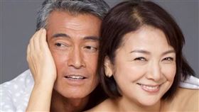 渡邊裕之去年驟世，演員妻原日出子一度走不出喪夫之痛。（圖／翻攝自推特）