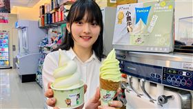 全家Fami!ce「白葡萄霜淇淋」將於5/5正式上市。（圖／超商業者提供）