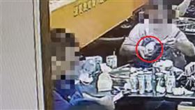  一家三口吃到飽！母「偷打包」辯吃掉了　店家怒秀監視器：最不好示範