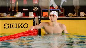 公開男生組200蝶金牌臺師大王冠閎。（圖／中原大學）