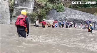 丹大林道坍方爆恐怖泥流　登山客70人獲救