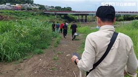 南投男子遭斷雙掌丟包台中榮總埔里分院急診外。警方一江橋搜尋斷掌。（圖／民眾提供）