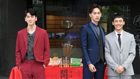 《絕對佔領》毛祁生 蕭鴻 孫沁岳