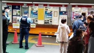 東京地鐵站傳爆炸2人受傷 現場有可疑罐子