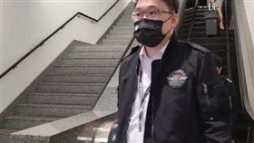 星宇航空爆發嚴重延誤事件，除了祭出來回票價退費，董事長張國煒「親自駕機」返台。（圖／翻攝畫面）