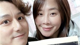 廖科溢稍早透過臉書宣布老婆秦綾謙「懷孕滿3個月」。（圖／翻攝廖科溢臉書）